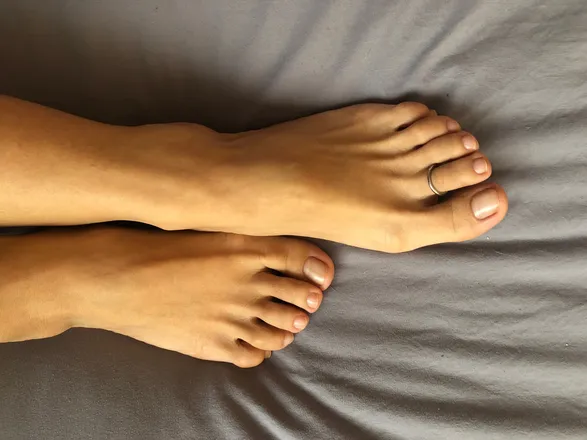OnlyFans cuenta gigifeet11 header 2