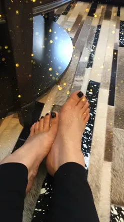 OnlyFans cuenta sexifeetfantasies avatar 1