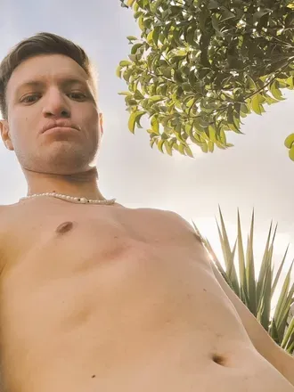 OnlyFans cuenta latinchaok avatar 1