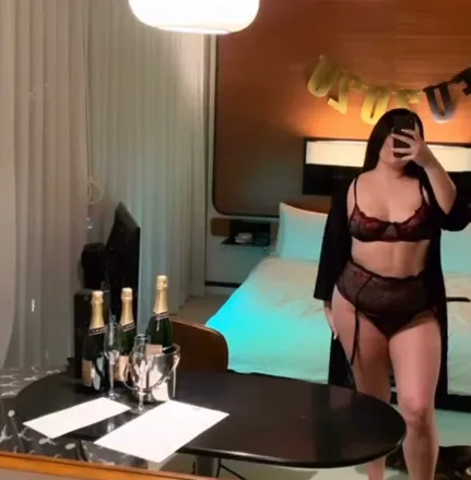 OnlyFans cuenta thefreaky_girl header 2