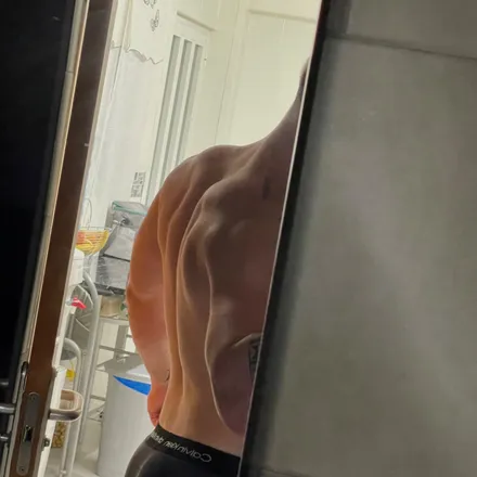 OnlyFans cuenta eriiiikrold header 2