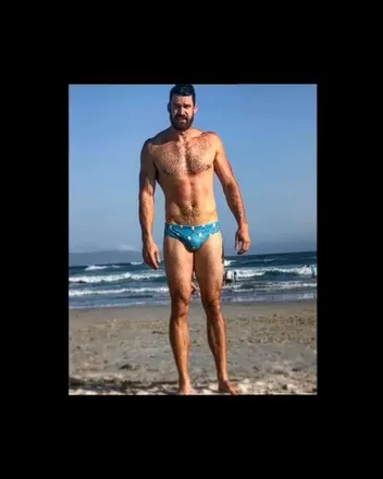 OnlyFans cuenta speedoguy1 header 2