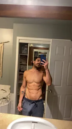 OnlyFans account  kingkahuna91 avatar 1