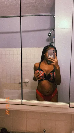 OnlyFans cuenta waifukiaaa header 2