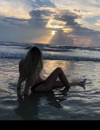 OnlyFans cuenta roseelovexo header 2