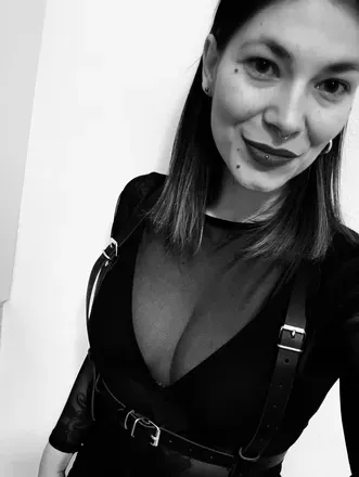 OnlyFans account  inlovewiththesound avatar 1