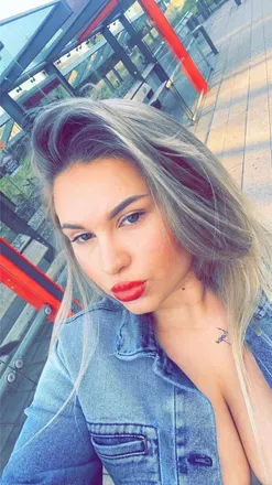 OnlyFans cuenta xkelseyjanex avatar 1