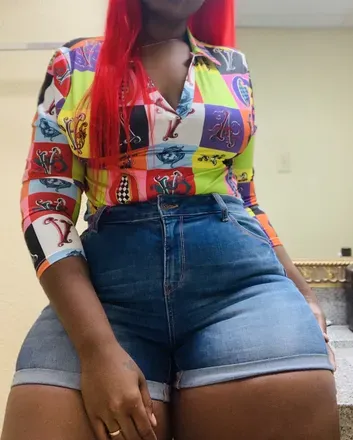 OnlyFans cuenta roseviolet7 avatar 1