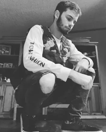 OnlyFans cuenta poweroftheblunt avatar 1