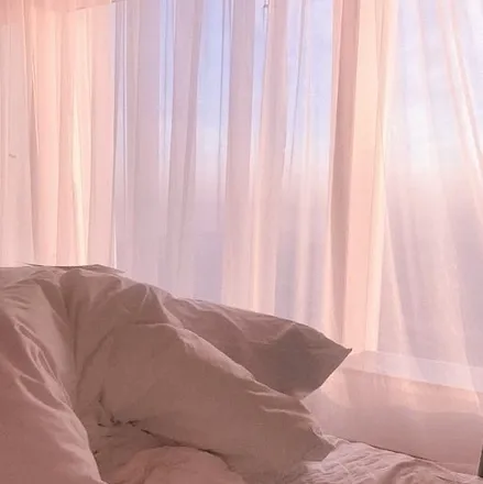 OnlyFans cuenta bxnnypeach header 2