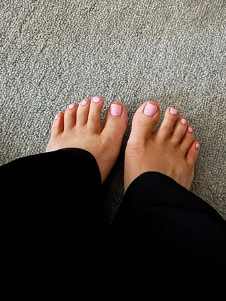 OnlyFans cuenta daisyloveskisses header 2
