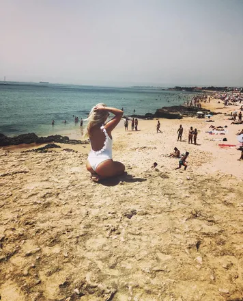 OnlyFans cuenta hitchcockblonde header 2