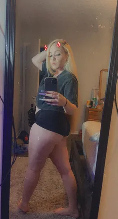 OnlyFans cuenta lylaadelight header 2