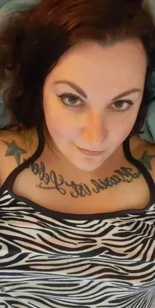 OnlyFans cuenta tattedstlmom avatar 1