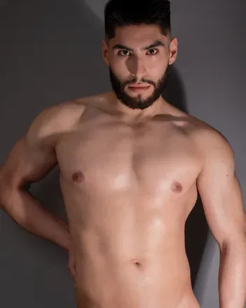 OnlyFans cuenta b3njz1 header 2