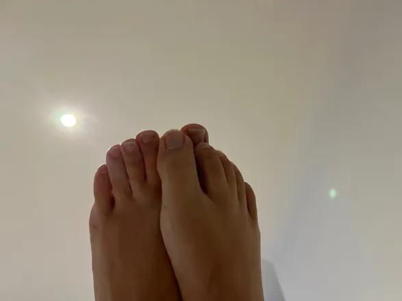 OnlyFans cuenta kikitoes98 header 2