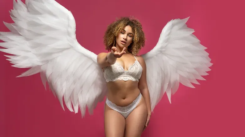 OnlyFans cuenta whoiscamillee header 2