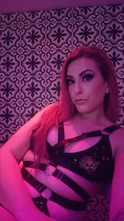 OnlyFans cuenta wickedaveena420 avatar 1