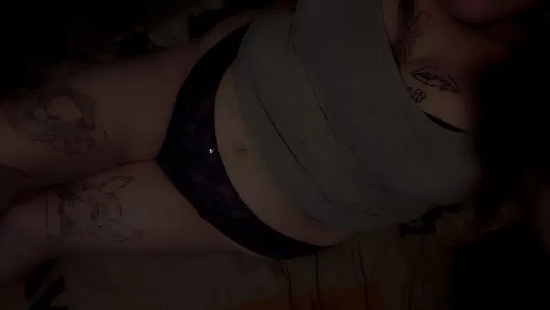 OnlyFans account  curvybabygal header 2