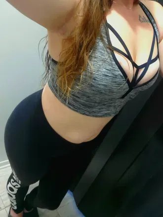 OnlyFans cuenta miss_summers97 avatar 1
