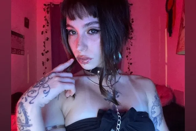 OnlyFans cuenta thaaggy header 2