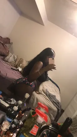OnlyFans cuenta chocolatmommi header 2