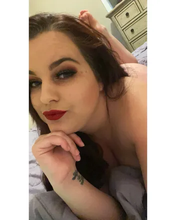 OnlyFans account  cherryrosette header 2