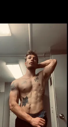OnlyFans cuenta u19837646 header 2