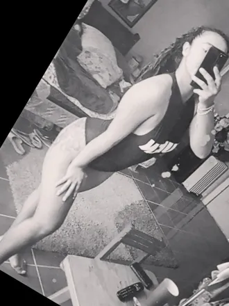 OnlyFans cuenta nich_2397 header 2