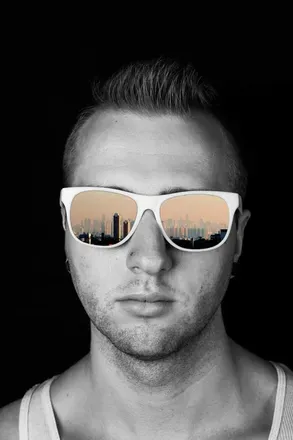 OnlyFans account  dirtybartender avatar 1