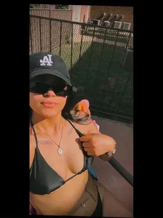 OnlyFans account  babygirldest avatar 1