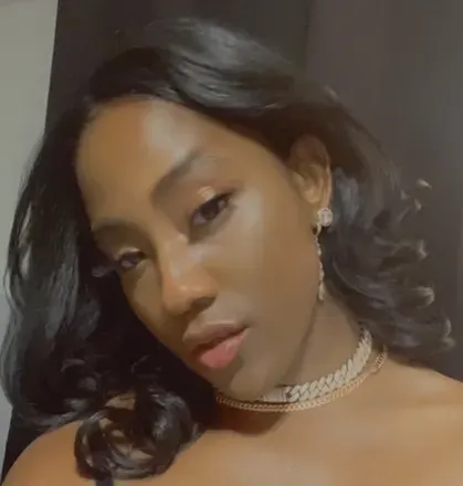 OnlyFans account  princesshoneylovee avatar 1