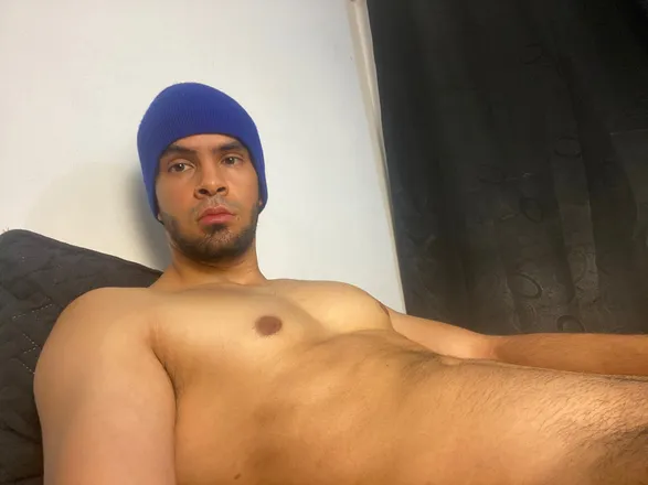 OnlyFans cuenta camilo_stan01 header 2