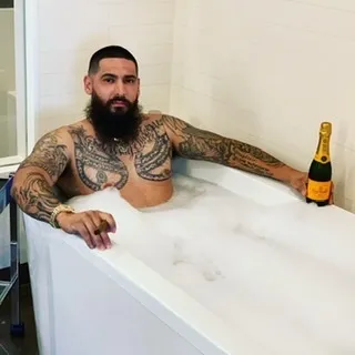 OnlyFans cuenta dlworld25 header 2