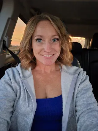 OnlyFans account  blue-eyedcowgirl header 2