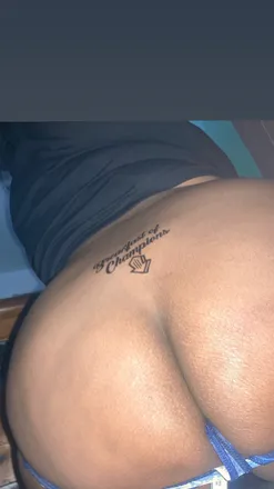 OnlyFans cuenta honeydipp323 header 2