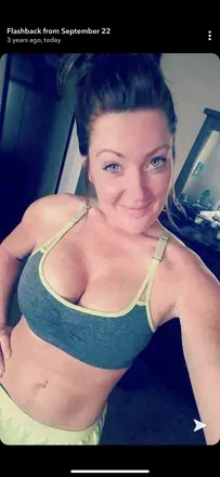 OnlyFans account  redrabbit2 avatar 1