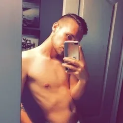 OnlyFans cuenta wesleyyyyyyyyyyy avatar 1