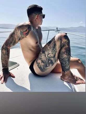 OnlyFans cuenta zacgrey header 2