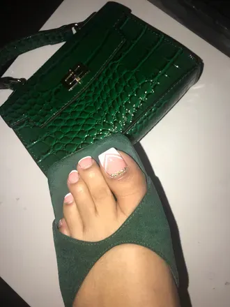 OnlyFans cuenta prettyfeetlaila avatar 1