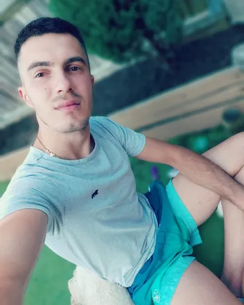OnlyFans cuenta u262007884 header 2