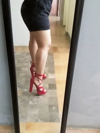 OnlyFans account  vanezee header 2