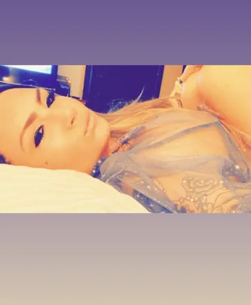 OnlyFans cuenta u144883704 header 2