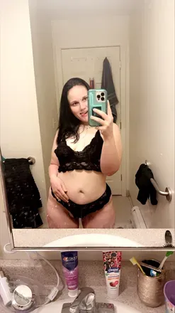 OnlyFans cuenta kkthibodeau02 avatar 1