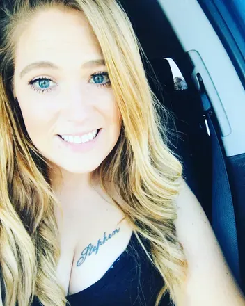 OnlyFans of sexyblueeyedbeauty