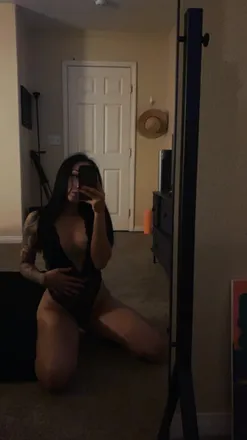 OnlyFans cuenta badgalbabe header 2