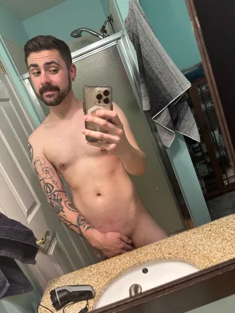 OnlyFans cuenta andrewvallentine header 2