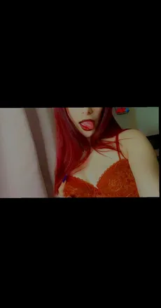 OnlyFans cuenta kissl4nd header 2