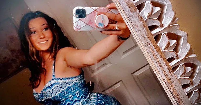 OnlyFans account  v.outofthisworld header 2