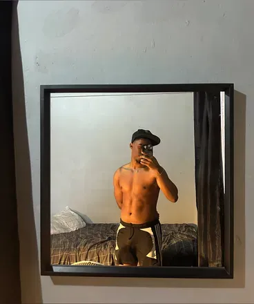 OnlyFans account  mrrwavy avatar 1